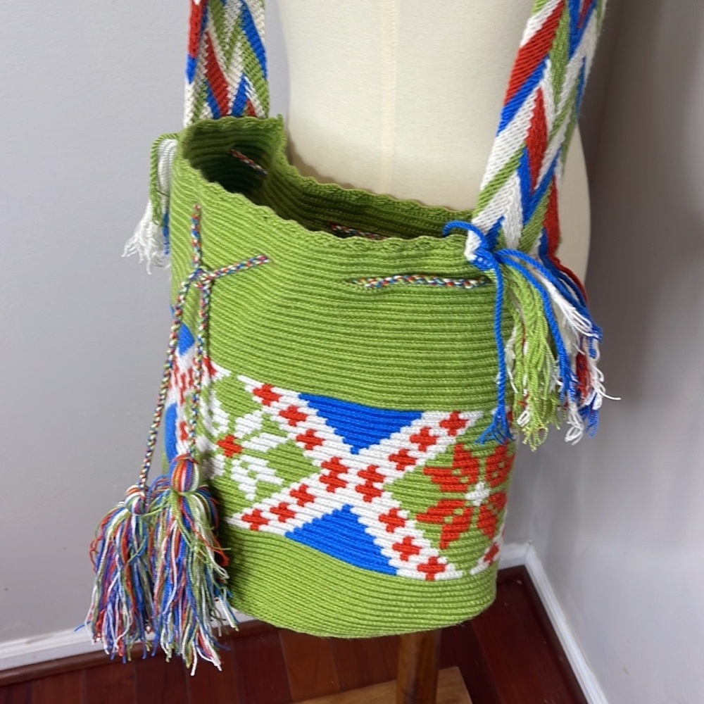 Wayuu Tribe Multi Color Chila Crossbody Bag‎
